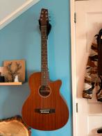 Mooie akoestische stagg gitaar met koffer, Ophalen, Gebruikt, Western- of Steelstringgitaar, Met koffer