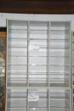 nog 1 houten vakkenkast met 21 vakken, Met plank(en), Zo goed als nieuw, Minder dan 150 cm, Minder dan 100 cm