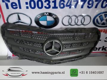 Mercedes-Benz Sprinter W906 Grille Chrome A9068880523 beschikbaar voor biedingen