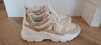 als nieuw! Sneakers Super cracks maat 39 beige, Beige, Super cracks, Nieuw, Ophalen of Verzenden