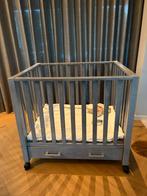 Grijze baby box, binnenmaat 90x70, Ophalen, Gebruikt, Rechthoekig, In hoogte verstelbaar