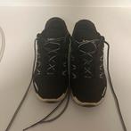 Lowa wandelschoenen maat 37, Zwart, Zo goed als nieuw, Wandelschoenen, Ophalen of Verzenden