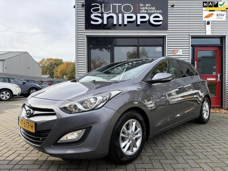 Hyundai I30 1.6 GDI i-Motion Plus -5DRS.-CLIMA-CRUISECONTROL, Auto's, Hyundai, Bedrijf, Te koop, i30, ABS, Achteruitrijcamera