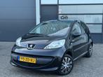 Peugeot 107 1.0-12V XS 5Drs / Nieuwe APK, Voorwielaandrijving, Gebruikt, 4 stoelen, Origineel Nederlands