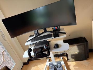 Samsung Odyssey G9 QLED gaming beschikbaar voor biedingen
