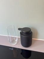 Stenen zeep dispenser scandinavisch design pompje - zwart, Ophalen of Verzenden, Zo goed als nieuw, Overige typen