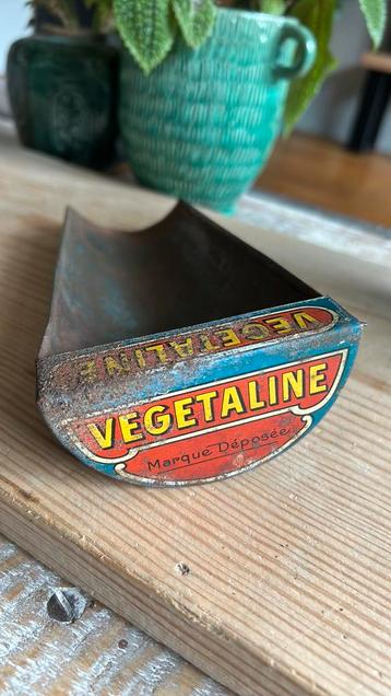 Bijzonder frans keukenschepje beschikbaar voor biedingen