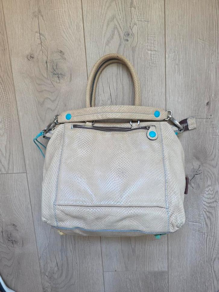 Gabs hand/schoudertas. Creme, Sieraden, Tassen en Uiterlijk, Tassen | Damestassen, Gebruikt, Handtas, Overige kleuren, Ophalen of Verzenden