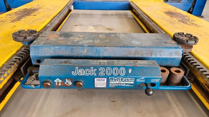 Brugkrik hefbrugkrik autokrik Nussbaum JACK 2000 2000Kg, Auto diversen, Overige Auto diversen, Ophalen