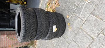 autobanden beschikbaar voor biedingen