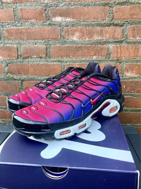 Nike Patta FCB Barcelona TN 43 air max 9.5 plus new ds, Overige kleuren, Verzenden, Nieuw, Sneakers of Gympen