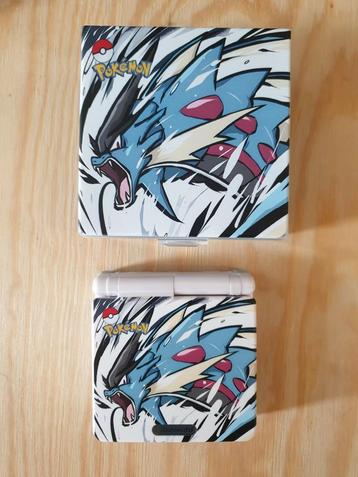 Bijzondere Gyarados Game Boy SP met collectorsbox beschikbaar voor biedingen