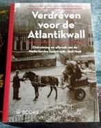 Verdreven voor de Atlantikwall (2016)., 20e eeuw of later, Diverse auteurs, Ophalen of Verzenden, Zo goed als nieuw