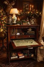 Antieke Secretariere met verborgen vakken, Ophalen of Verzenden