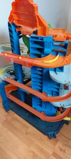 Hotwheels Ultimate Garage T-Rex Racebaan, Ophalen, Racebaan, Zo goed als nieuw, Hot Wheels