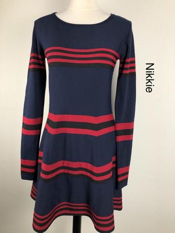 Nikkie Winterjurk  (mt: 40) 6,3/8352 beschikbaar voor biedingen