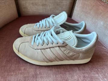 Adidas Gazelle Sneakers 38 – Zachtroze | Soft Pink Suède beschikbaar voor biedingen