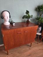 Vintage kast 🤎, Ophalen, Gebruikt, Met deur(en), 50 tot 100 cm