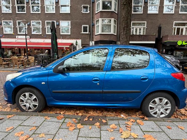 Peugeot 206+ 1.1 5-deurs 2010 Blauw, Auto's, Peugeot, Particulier, Benzine, C, Hatchback, Handgeschakeld, Geïmporteerd, Blauw