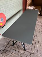 Studio Henk Eettafel Groen Grijs Fenix Butterfly | €3099 nu, Studio Henk, Studio Henk, Studio Henk, Rechthoekig