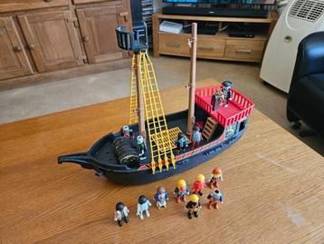 Piratenschip, playmobiel  beschikbaar voor biedingen