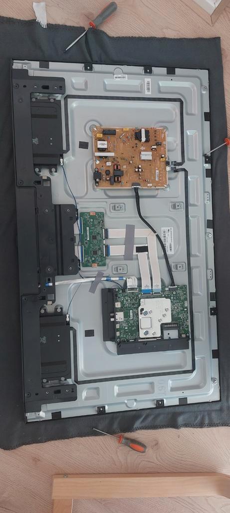 LG 50NANO886PB Onderdelen - Mainboard, T-Con, PSU, Speakers, Audio, Tv en Foto, Audiokabels en Televisiekabels, Gebruikt, Interlink-kabel