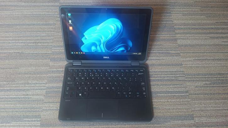 Dell Latitude 3189 11,6 inch Windows 11 schoon geïnstalleerd, Computers en Software, Windows Laptops, Zo goed als nieuw, 14 inch