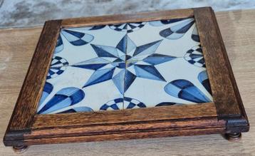 Zon, maan en ster omstreeks 1750 Delfts blauw. beschikbaar voor biedingen