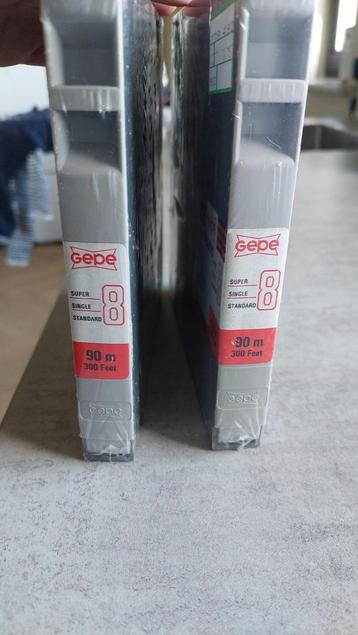 Super 8 film spoel 2x beschikbaar voor biedingen