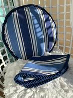 Handgemaakte ronde kussens, Huis en Inrichting, Woonaccessoires | Kussens, Ophalen of Verzenden, Zo goed als nieuw, Vierkant