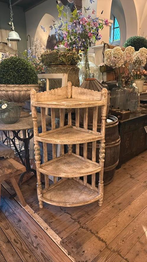 Brocante franse hoek etagere IL Fienile wonen, Antiek en Kunst, Curiosa en Brocante, Ophalen