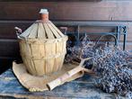 Brocante oude gistfles met houten omhulsel, Ophalen of Verzenden
