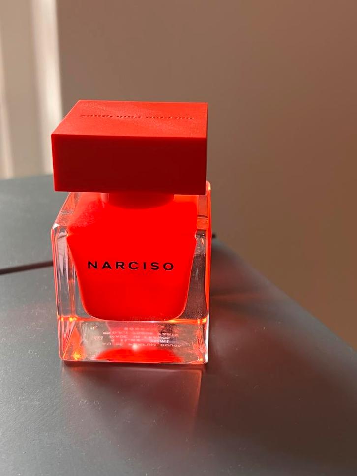 Narciso Rodriguez - Rouge, Sieraden, Tassen en Uiterlijk, Uiterlijk | Parfum, Gebruikt, Ophalen of Verzenden
