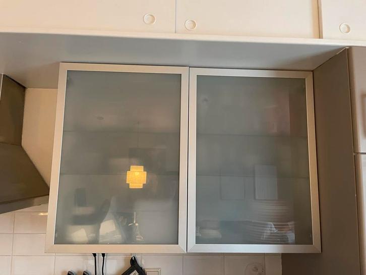 Twee Ikea Avsikt glazen keukenkast deurtjes, Huis en Inrichting, Keuken | Keukenelementen, Gebruikt, Minder dan 100 cm, Minder dan 50 cm