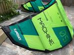 Slingshot Machine V1 9m2 - zeer weinig gebruikt!, Watersport en Boten, Kitesurfen, 9 m², Geen board, Ophalen of Verzenden, Zo goed als nieuw