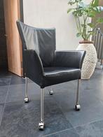 2 stuks HVS eetkamerstoelen / vergaderstoelen, zwart leer, Huis en Inrichting, Stoelen, Ophalen, Gebruikt, Twee, Zwart