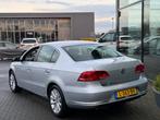 Volkswagen Passat 1.8 TSI Highline * DSG * Stoelverwarming *, Stof, Zwart, 4 cilinders, Met garantie (alle)