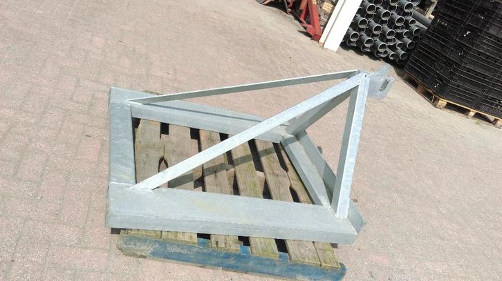 Werktuigendrager / hefbok, Tuin en Terras, Kweekspullen, Gebruikt, Overige typen, Ophalen