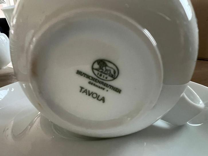 Hutschenreuther Tavola Servies - Kopjes, Schotels, Borden ed, Huis en Inrichting, Keuken | Servies, Zo goed als nieuw, Compleet servies