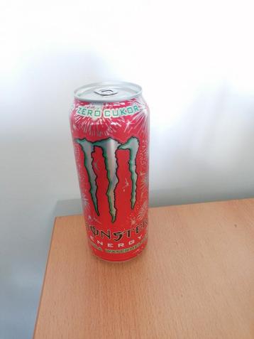 Monster energy uit Hongarije  beschikbaar voor biedingen