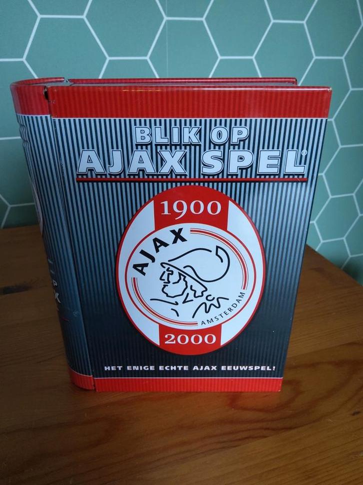 Blik op Ajax Spel - Eeuwspel, Hobby en Vrije tijd, Gezelschapsspellen | Bordspellen, Gebruikt, Drie of vier spelers, Ophalen of Verzenden