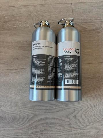 2 bedkruiken met hoes beschikbaar voor biedingen