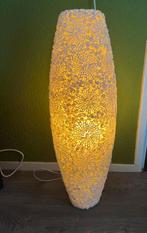 Decoratieve vloerlamp, Huis en Inrichting, Lampen | Vloerlampen, Ophalen, Gebruikt, Kunststof
