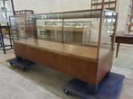 vintage Engelse toonbank balie winkelkast vitrine met lades, Ophalen