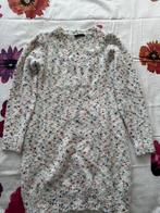 SHEIN gebreide jurk – wit met kleurrijke details, V-hals, Ophalen, Zo goed als nieuw, Maat 38/40 (M), Wit