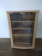Kast met glazen deurtjes
90x60x46 cm, Ophalen, Gebruikt, 50 tot 100 cm, Minder dan 100 cm