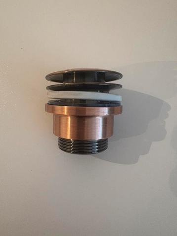 Differnz afvoerplug pop up design rood koper beschikbaar voor biedingen