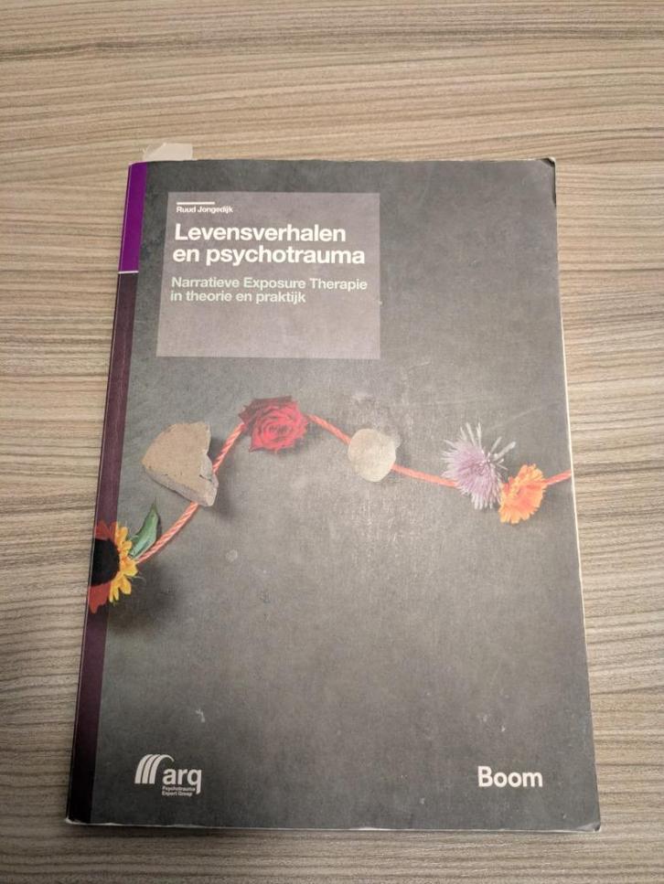 Levensverhalen en psychotrauma - Ruud Jongedijk, Boeken, Psychologie, Gelezen, Ophalen of Verzenden