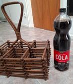 Gratis cola bij vintage rotan flessenrek., Ophalen of Verzenden, Gebruikt, Minder dan 50 cm, Minder dan 5 flessen