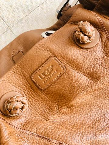 Ugg tas / leer / Nieuw beschikbaar voor biedingen